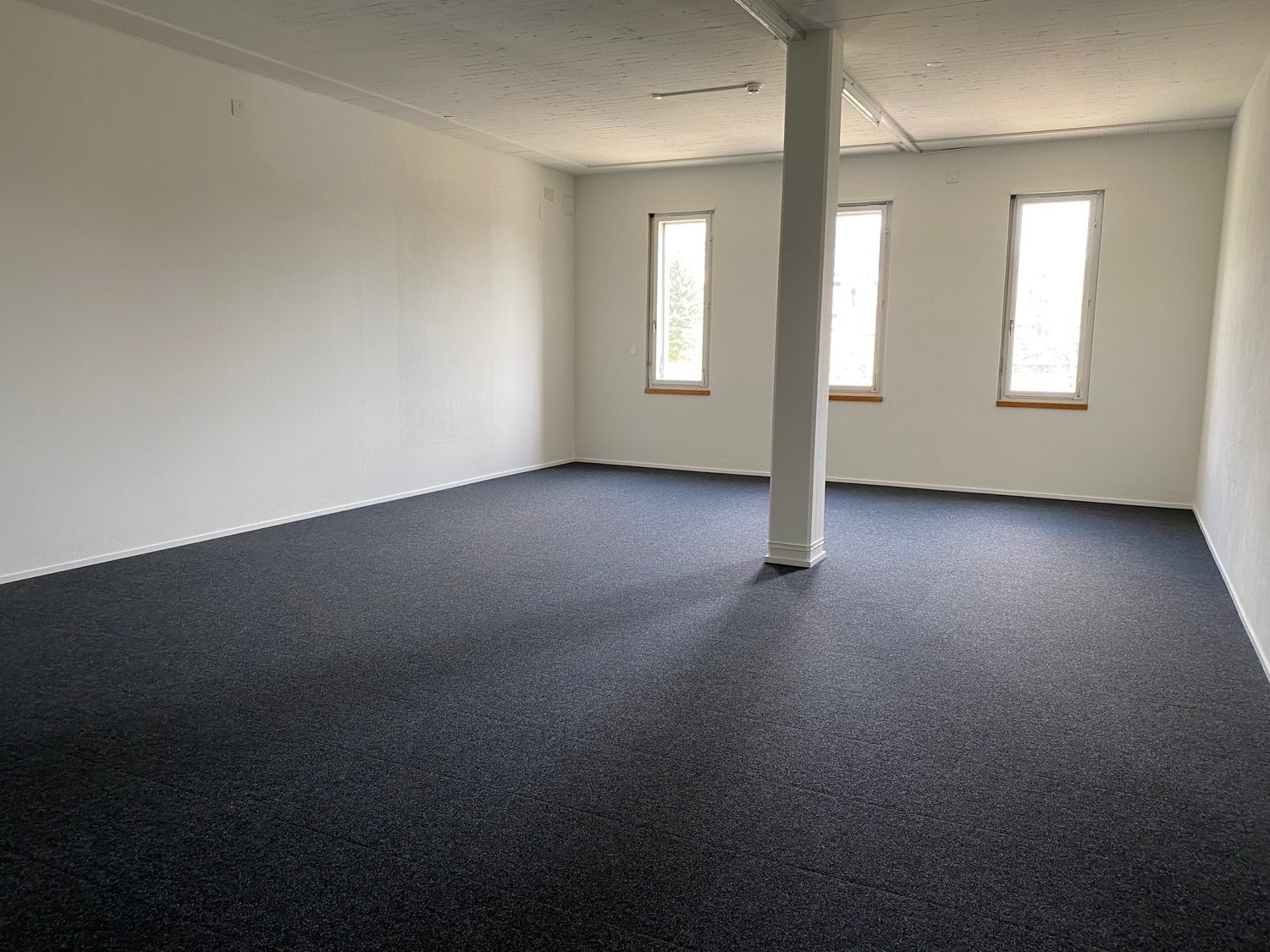 76m² deposito