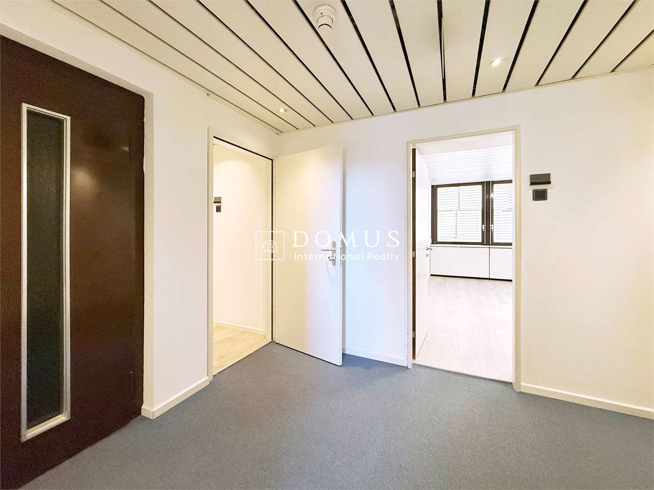 Büro, Foto 1 von 10