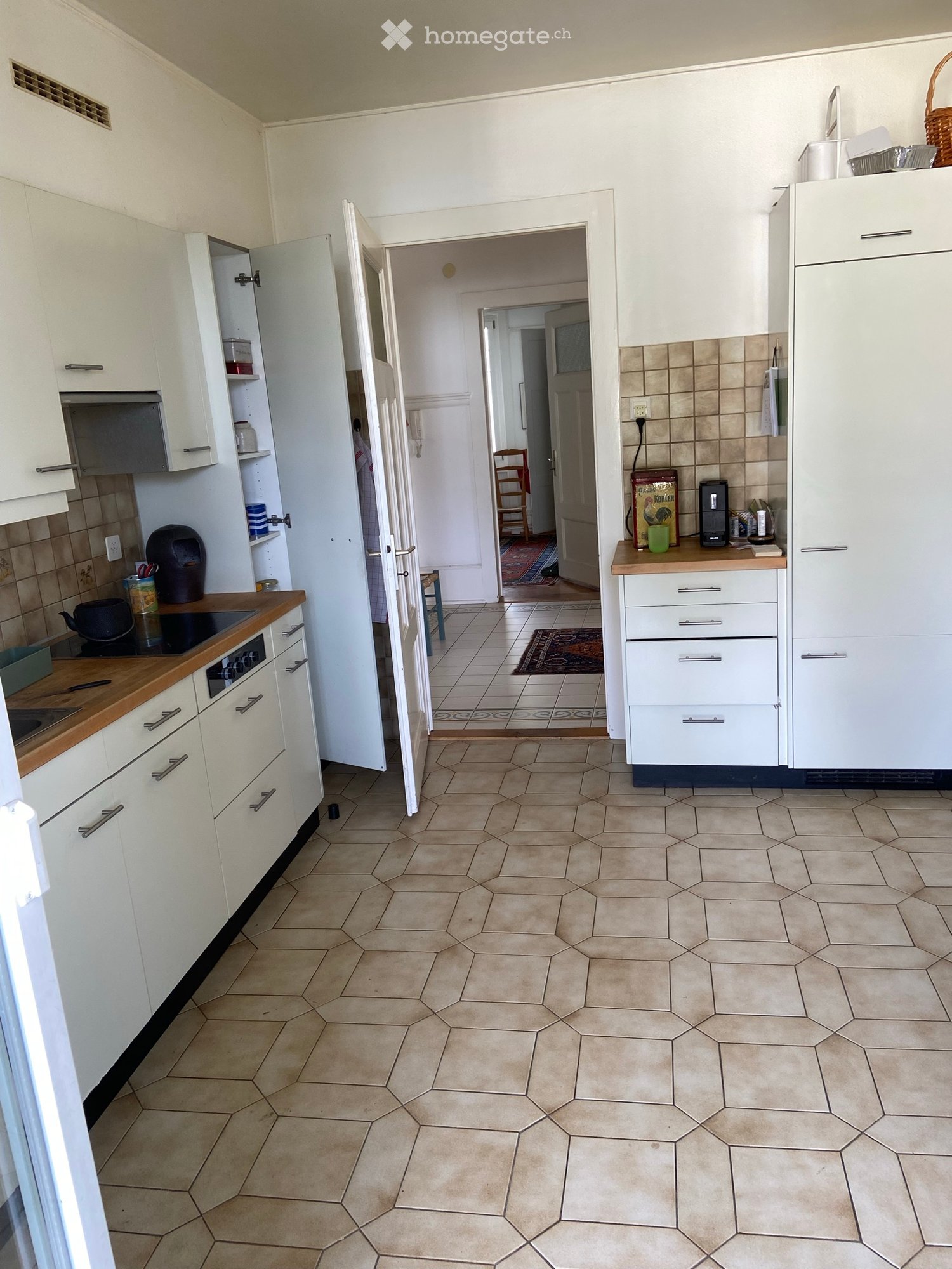 6-Zimmer-Wohnung, Foto 3 von 5