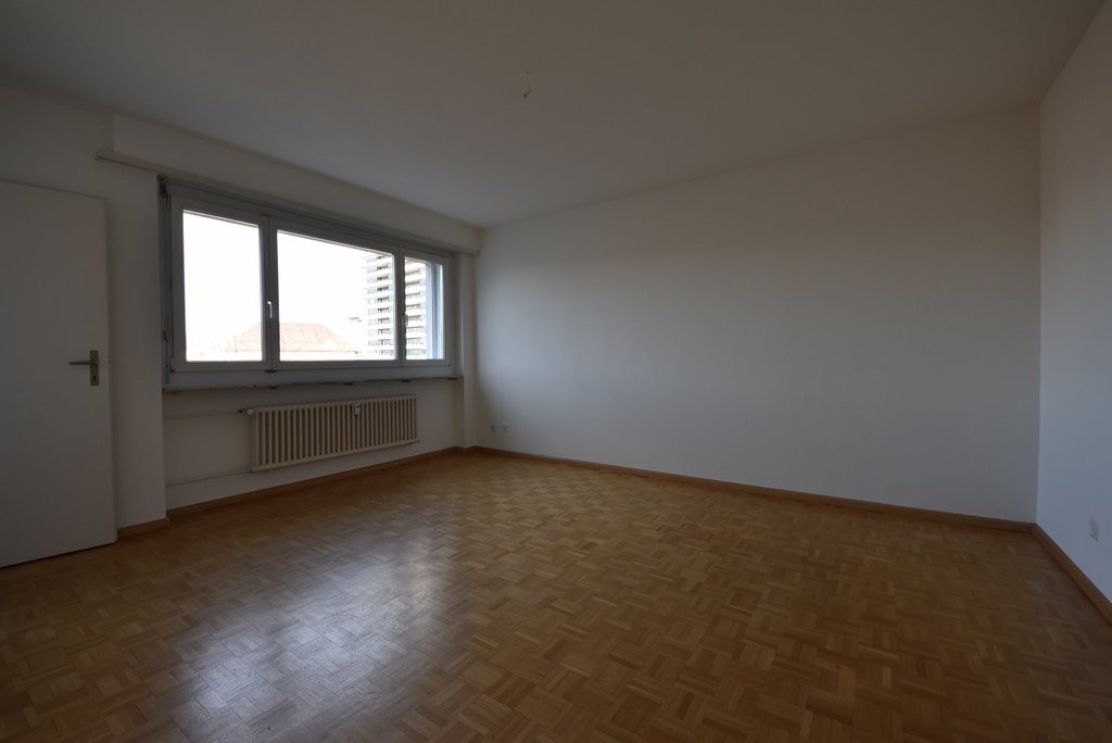 1 room apartment, Foto 2 von 4
