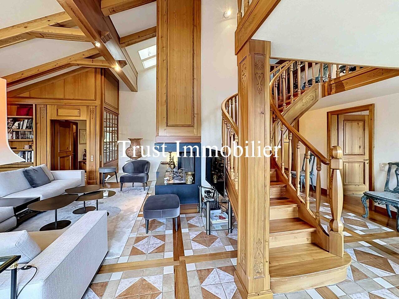 9 ½ Zimmer Wohnung, Foto 1 von 10