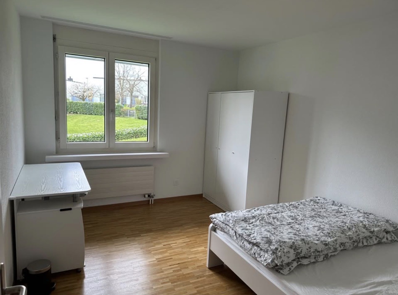 Chambre dans un appartement partagé