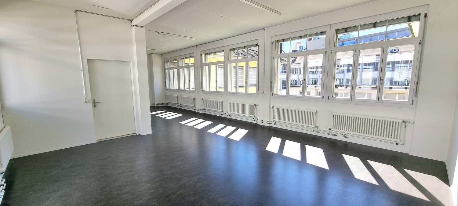 65m² commerciale