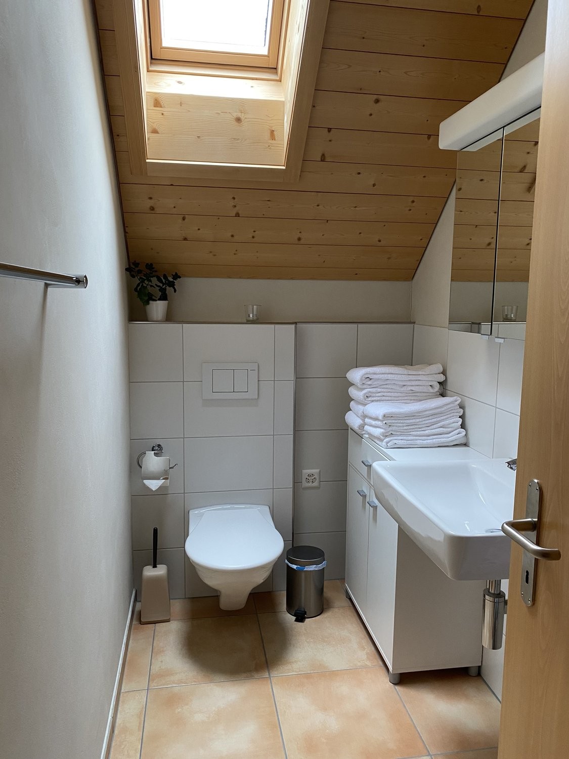 2 ½ rooms furnished flat, Foto 8 von 10