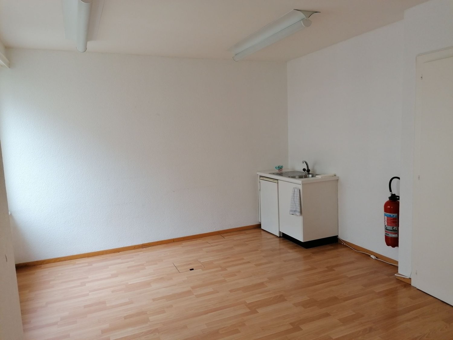 110m² ufficio, foto 4 di 6