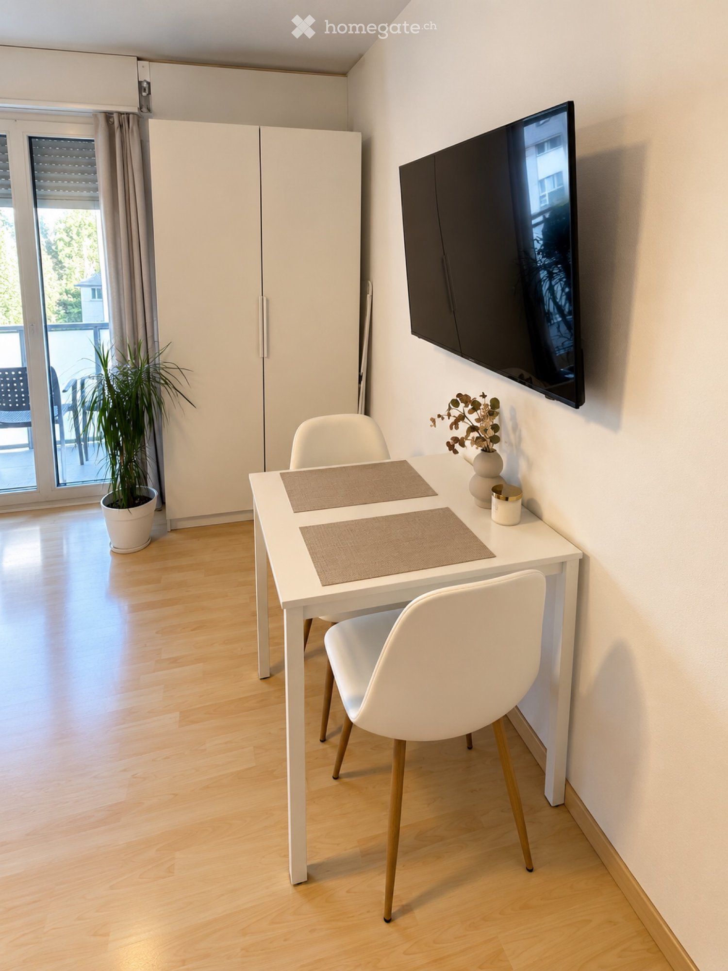 1 room apartment, Foto 1 von 5