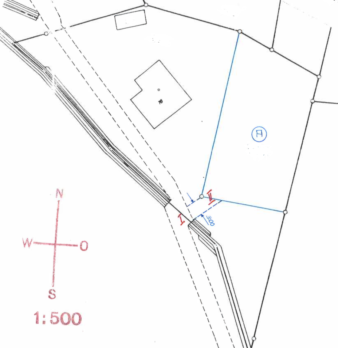 566m² building land