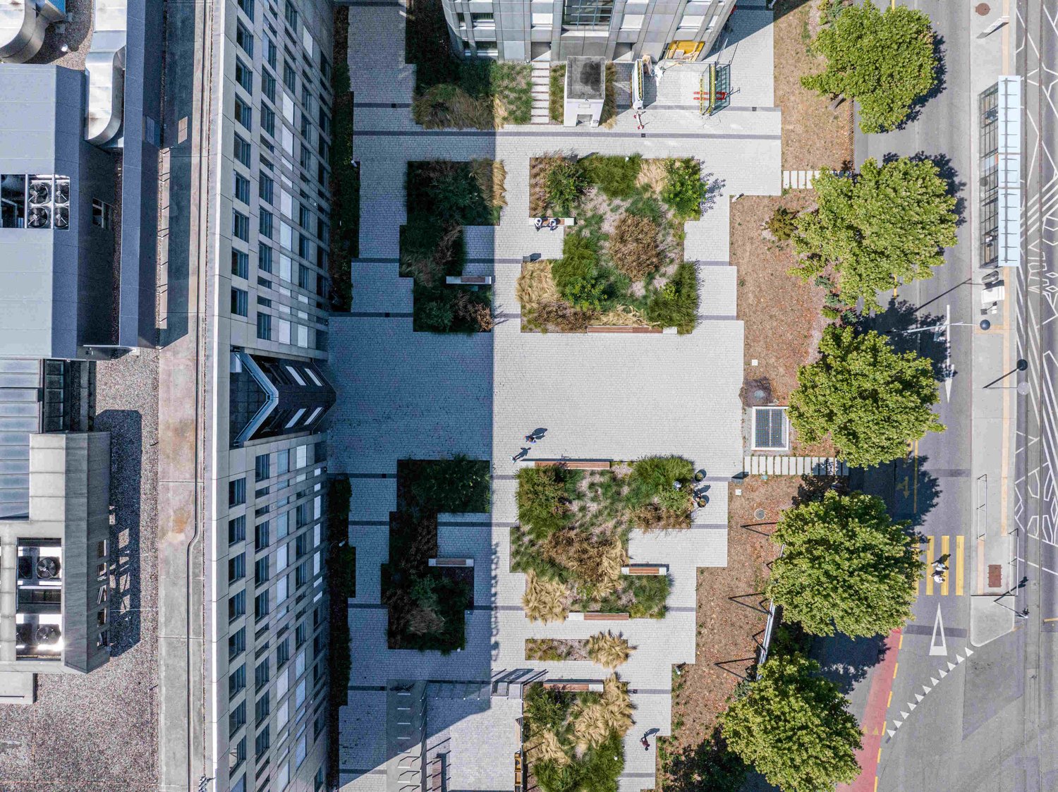 250m² Büro, Foto 1 von 10