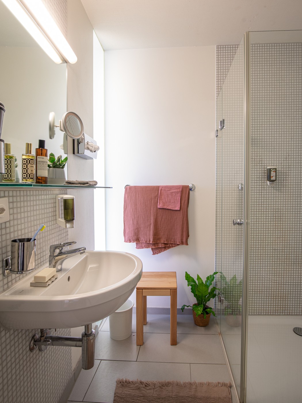 Chambre dans un appartement partagé