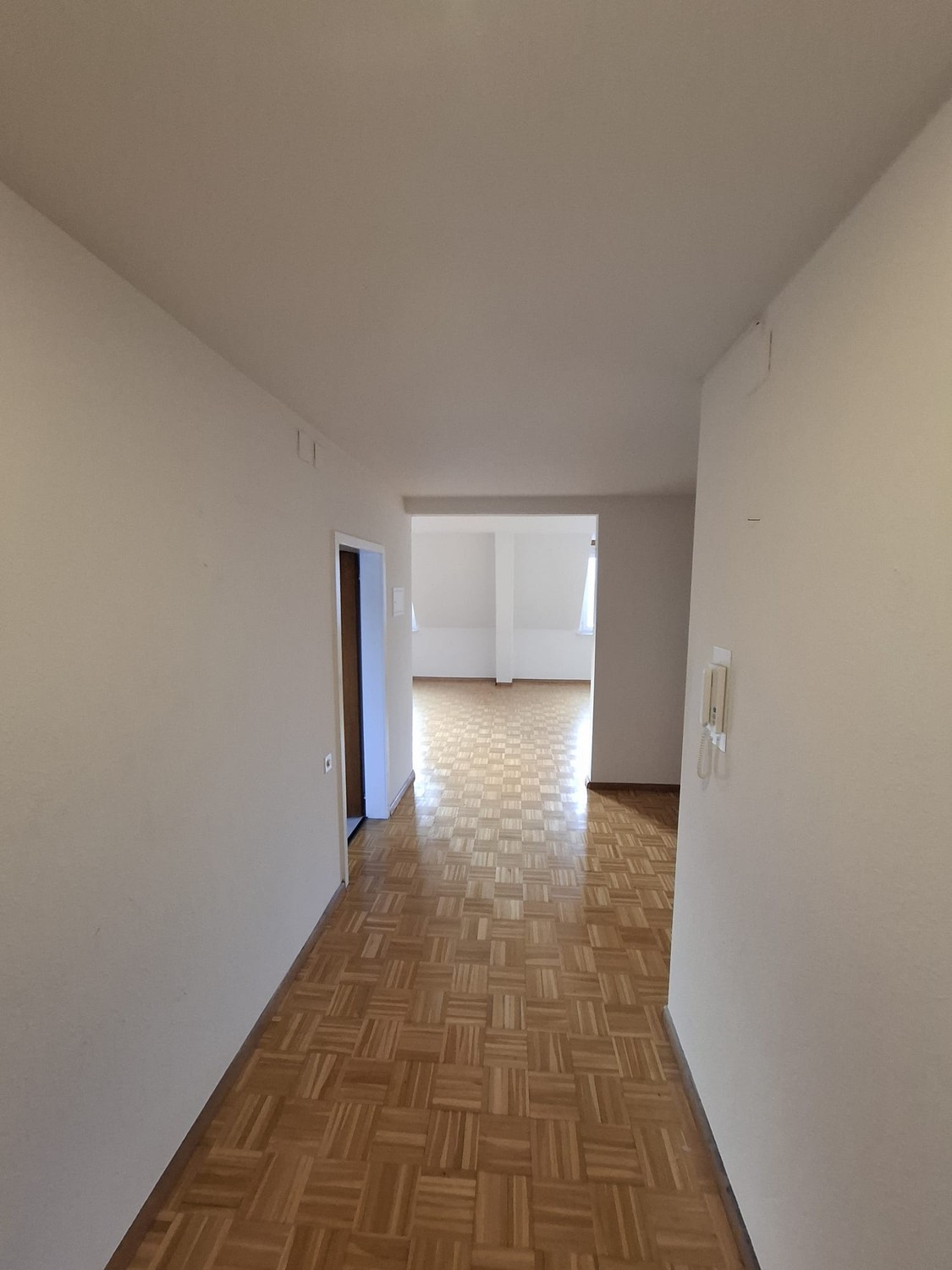 3 ½ rooms apartment, Foto 8 von 10