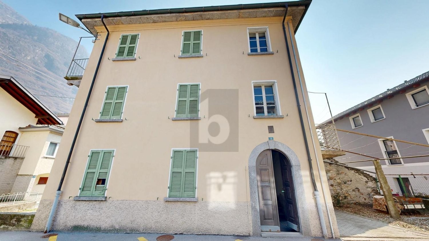 6 Zimmer Einfamilienhaus