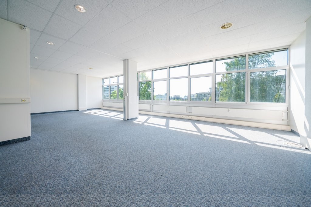 551m² office, Foto 2 von 10