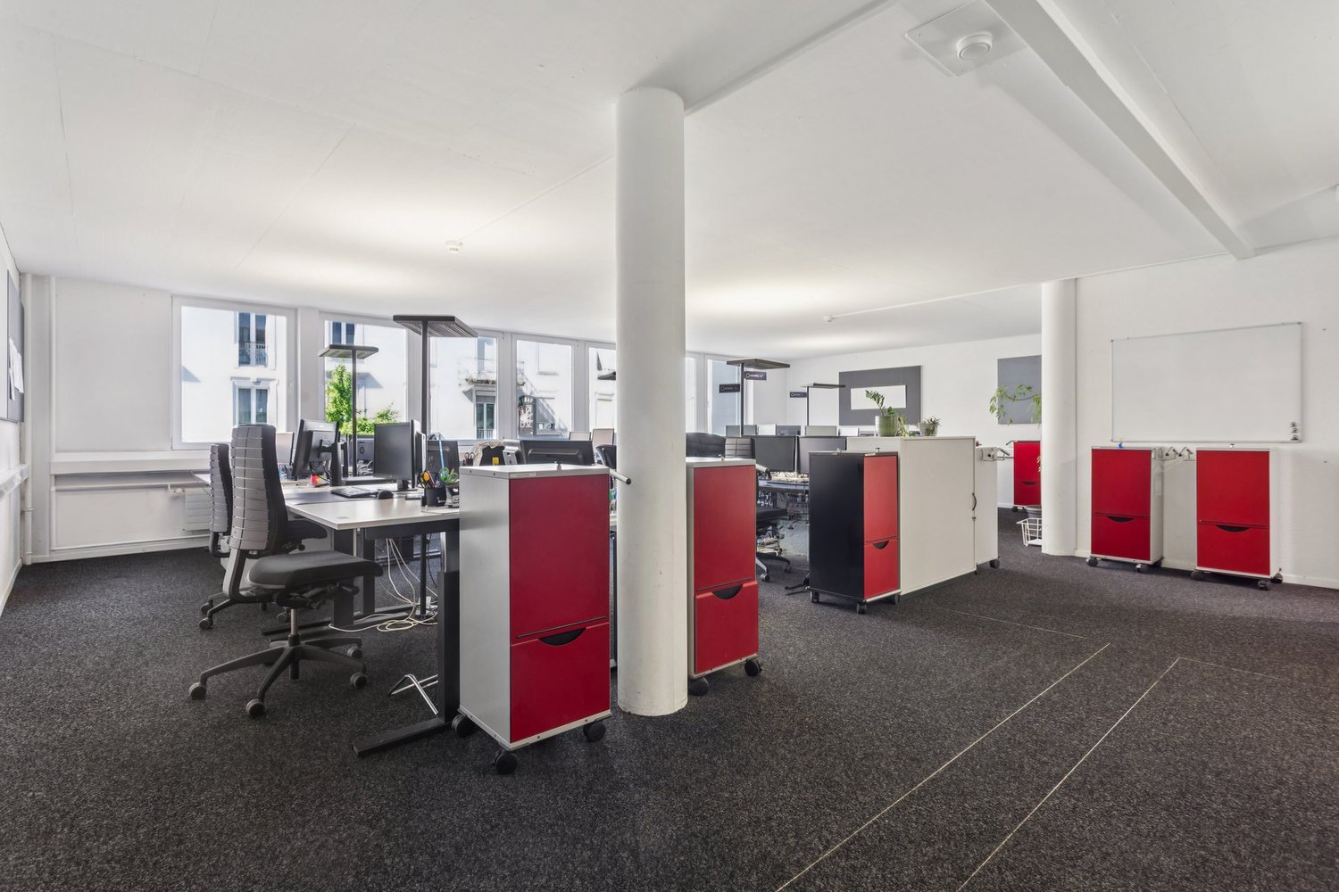 771m² de bureaux, photo 3 sur 10