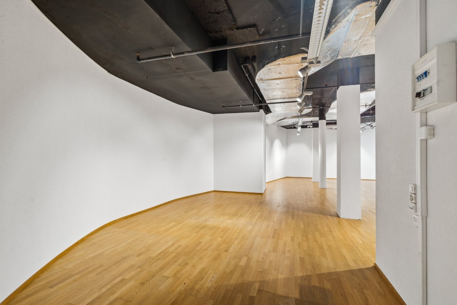 Magasin de 99m²