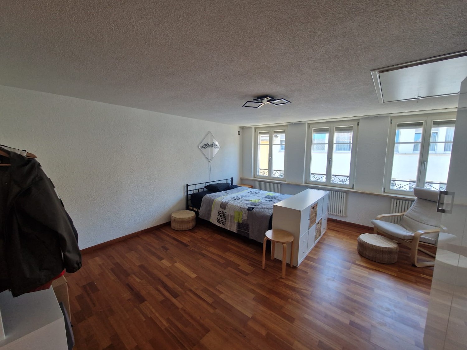 Chambre dans un appartement partagé