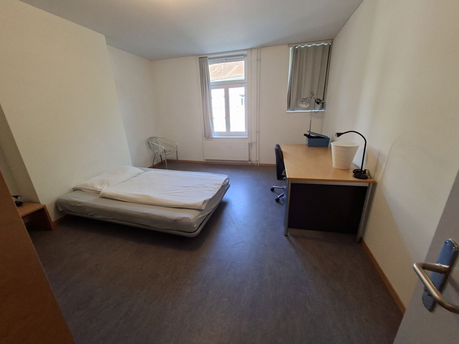 Room in a shared flat, Foto 1 von 7