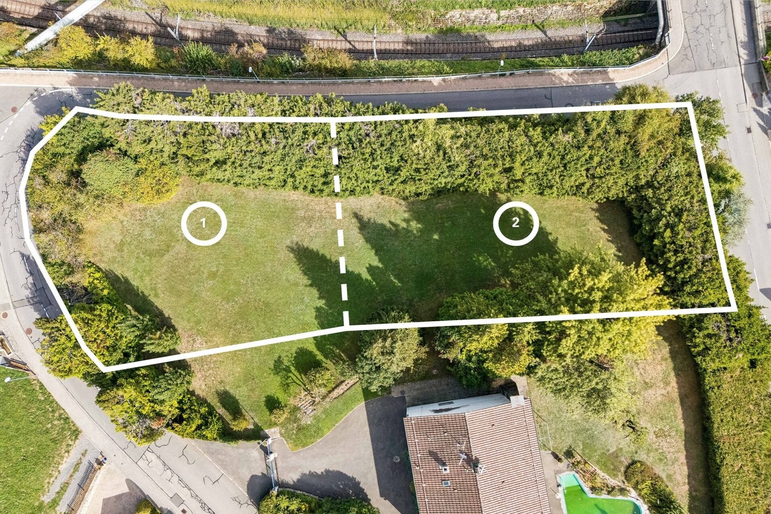 1000m² building land