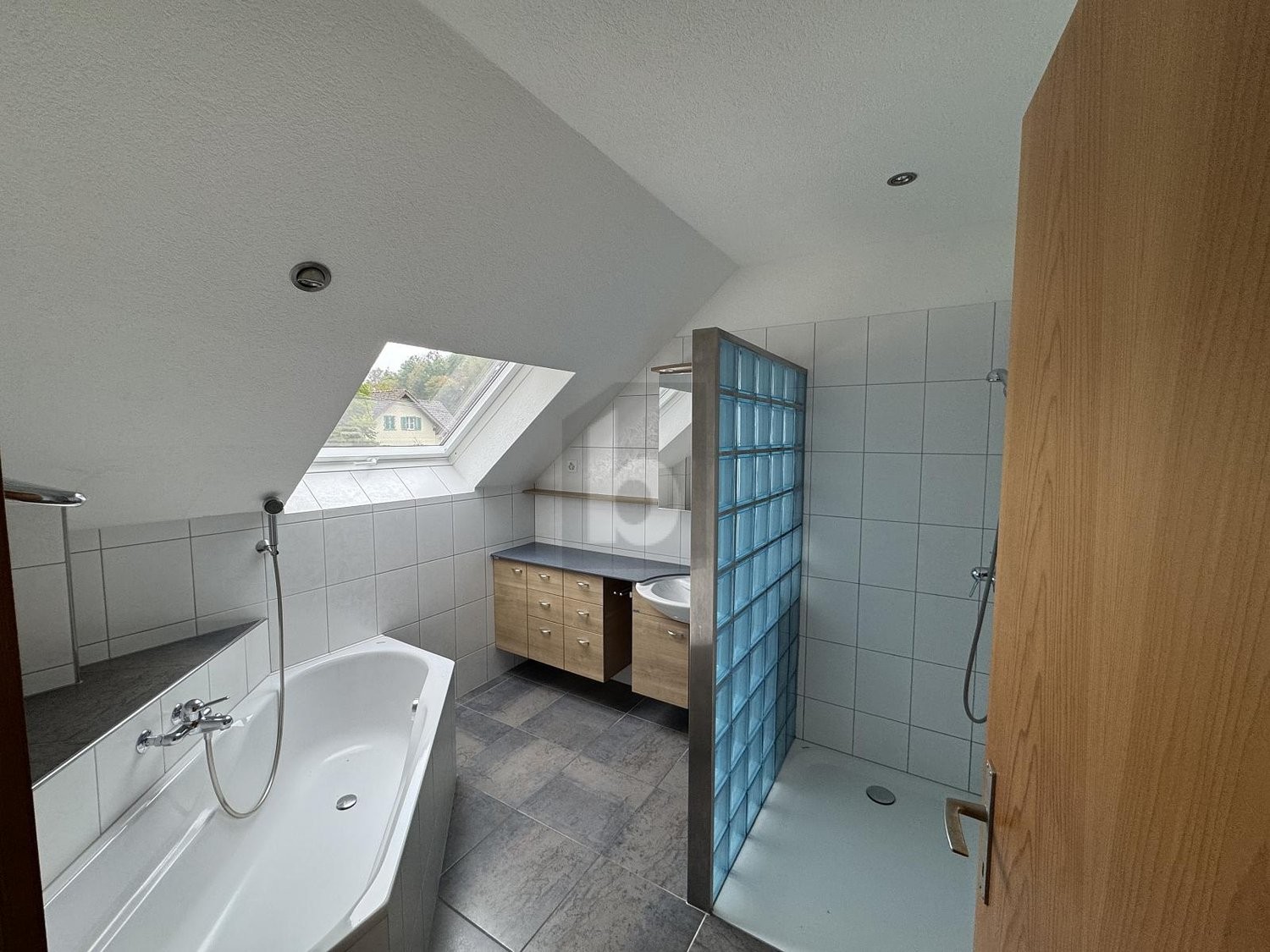 Appartement en attique de 5 ½ pièces
