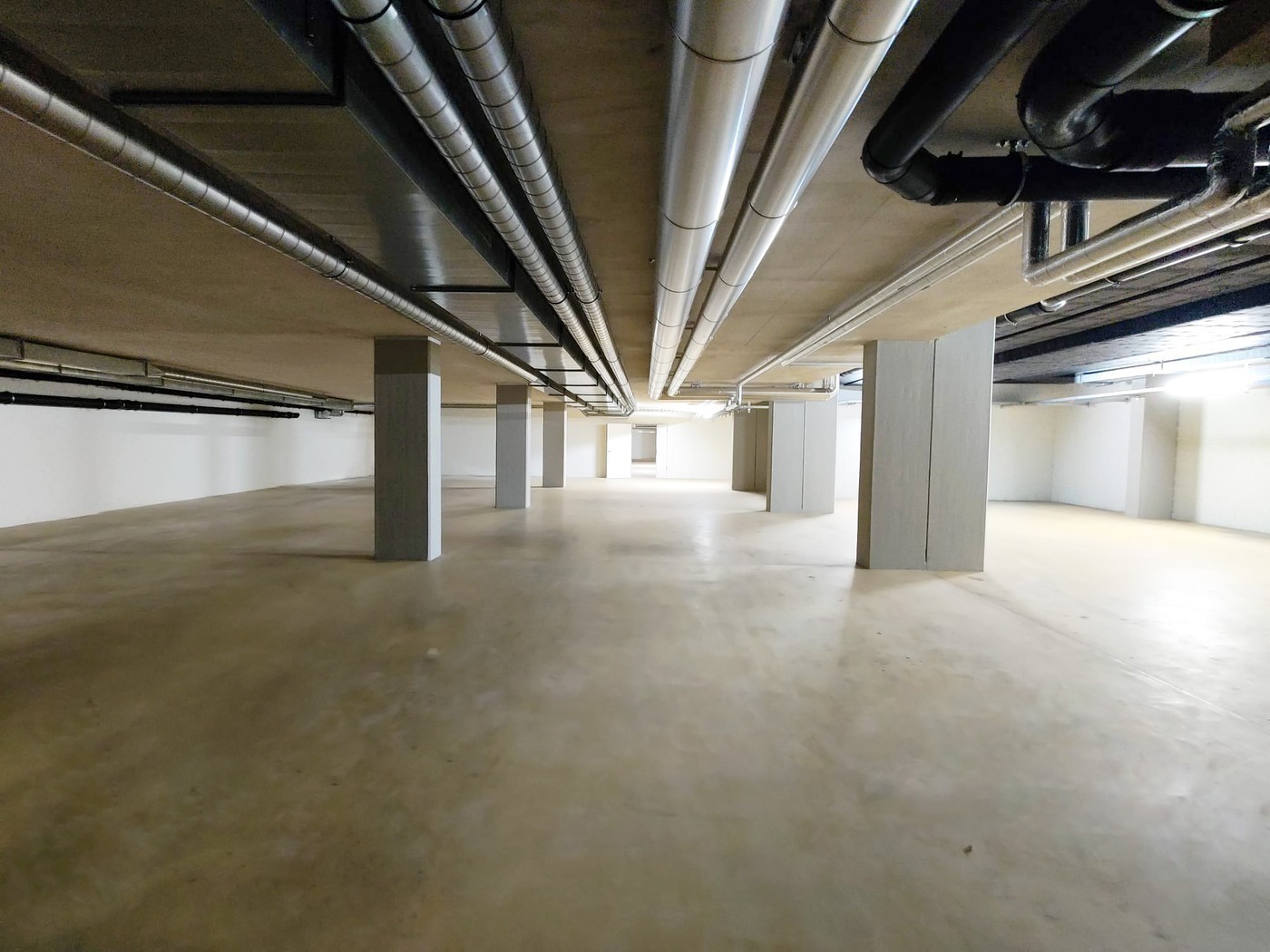 585-585m² cellar compartment, Foto 2 von 10