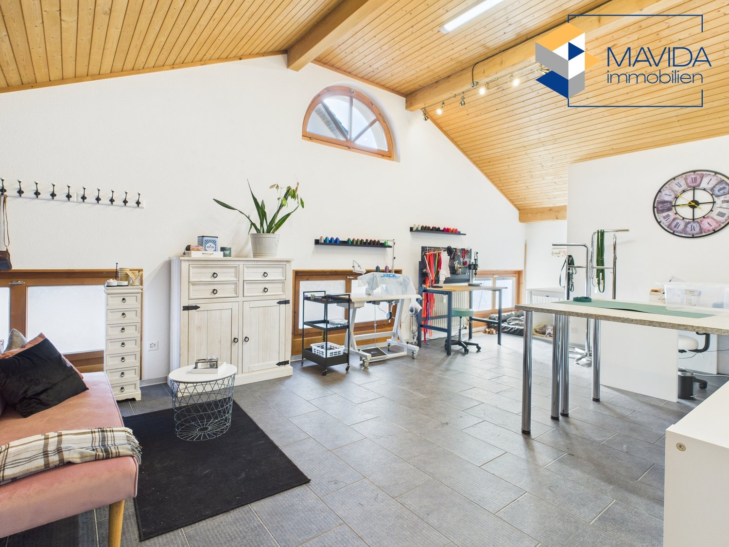 33m² commercial, Foto 1 von 4