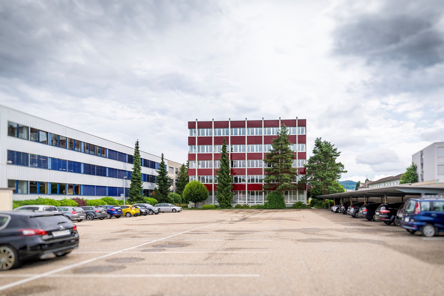 447m² office