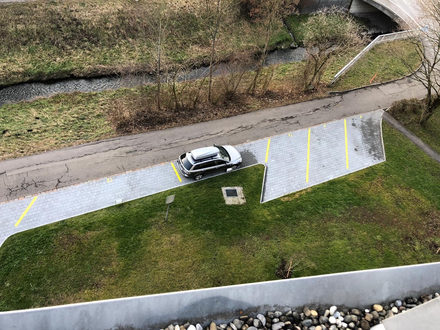 Open slot, Foto 1 von 2