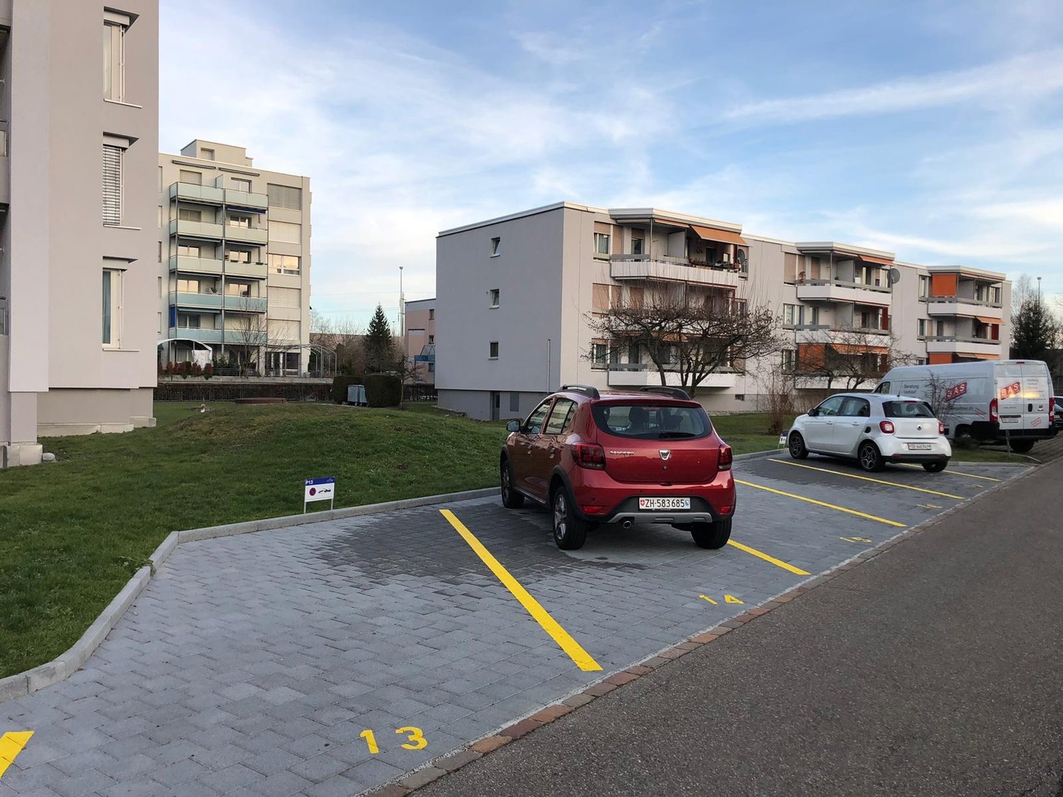 Open slot, Foto 2 von 2
