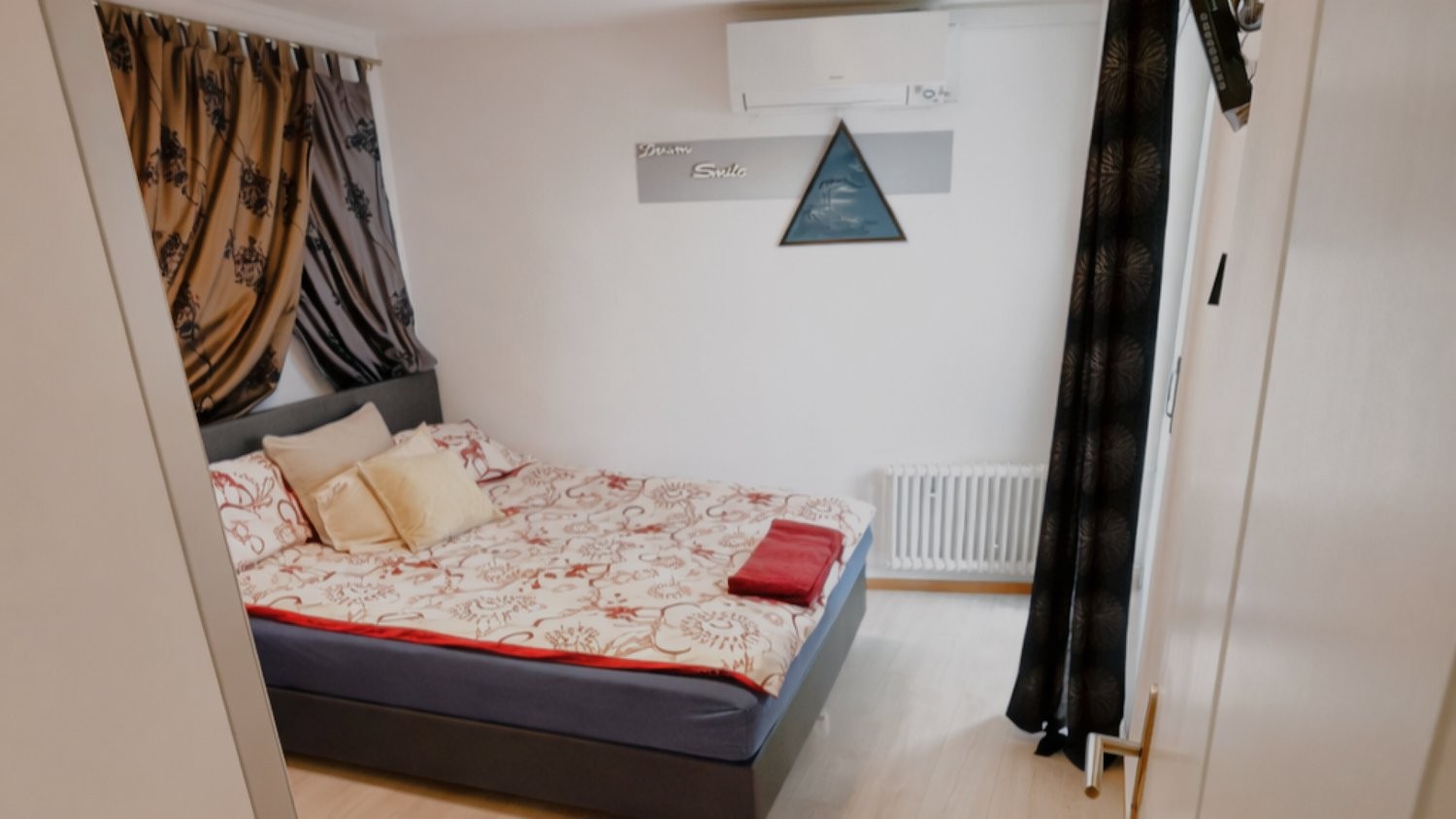 4 ½ rooms furnished flat, foto 6 di 9