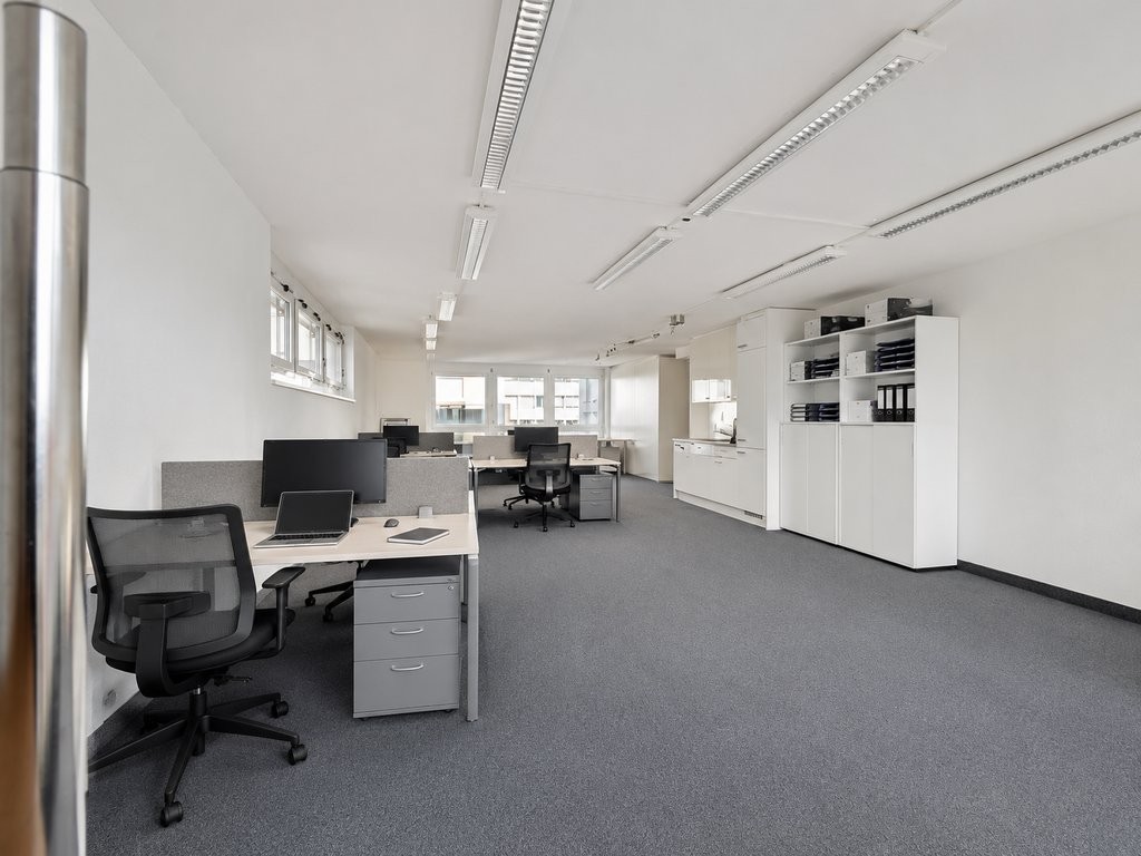 126m² office, Foto 1 von 5