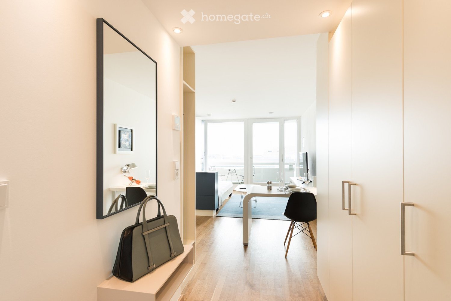 1 room apartment, Foto 4 von 5
