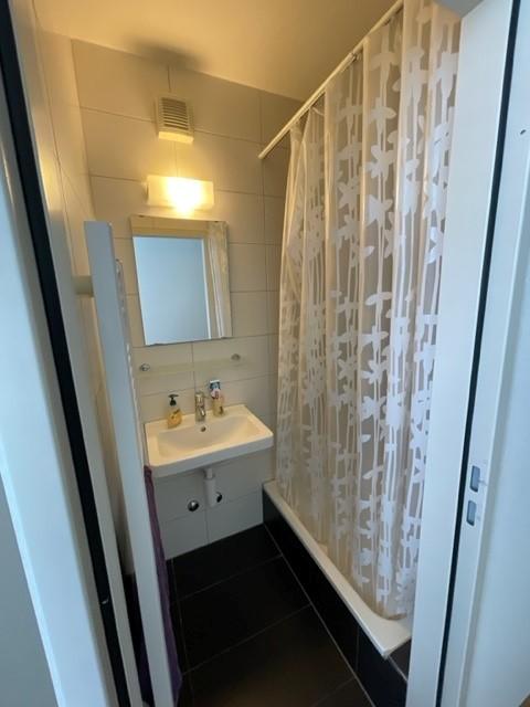1 room apartment, Foto 7 von 8