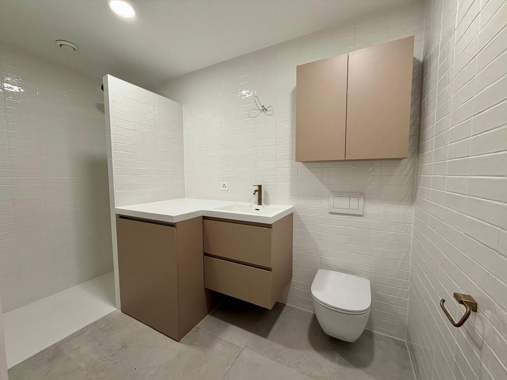 4 Zimmer Wohnung, Foto 9 von 10