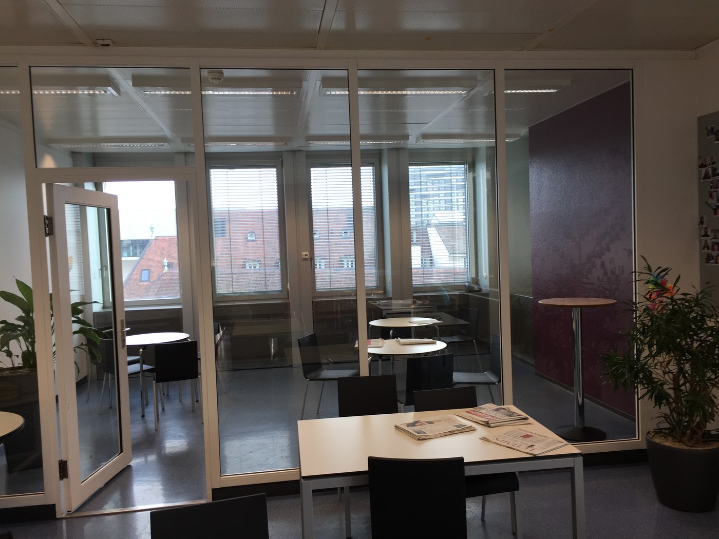 583m² office, foto 3 di 4