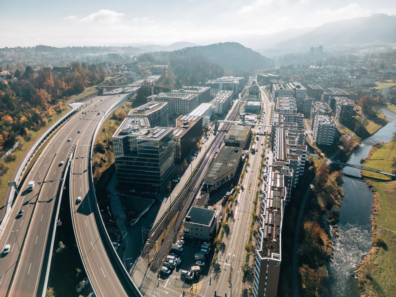 1551m² office