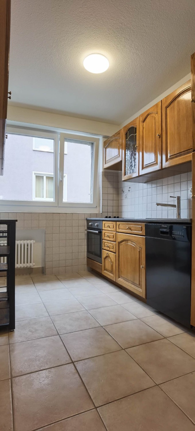 Zimmer in einer Wohngemeinschaft, Foto 2 von 3