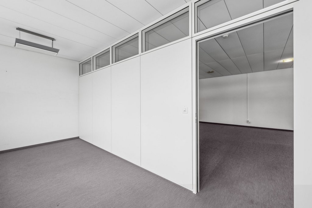 581m² commercial