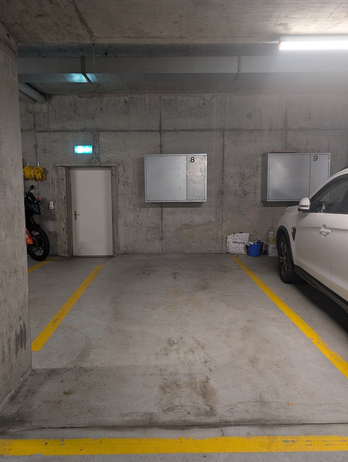 Underground slot, Foto 2 von 2