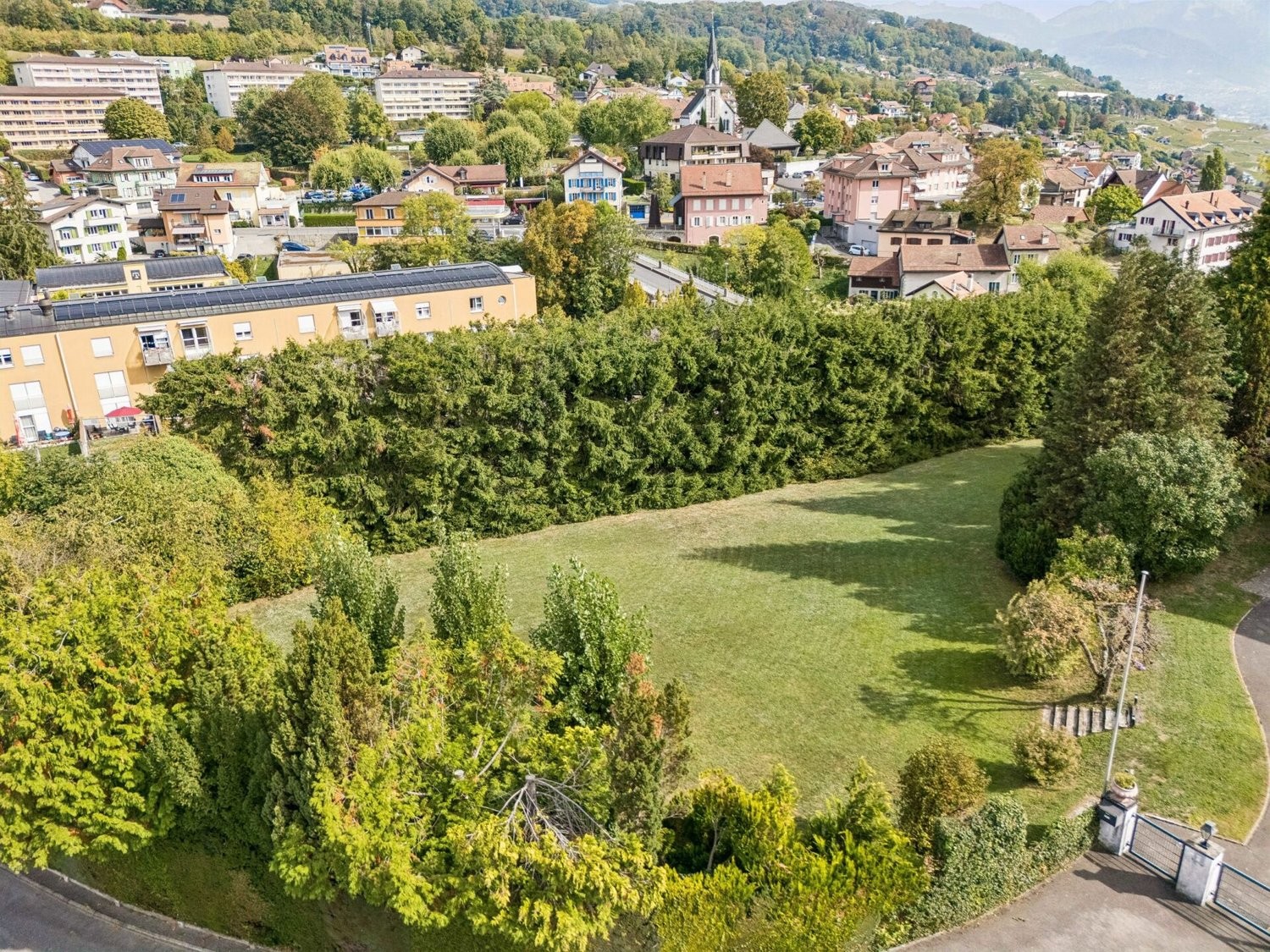 820m² building land
