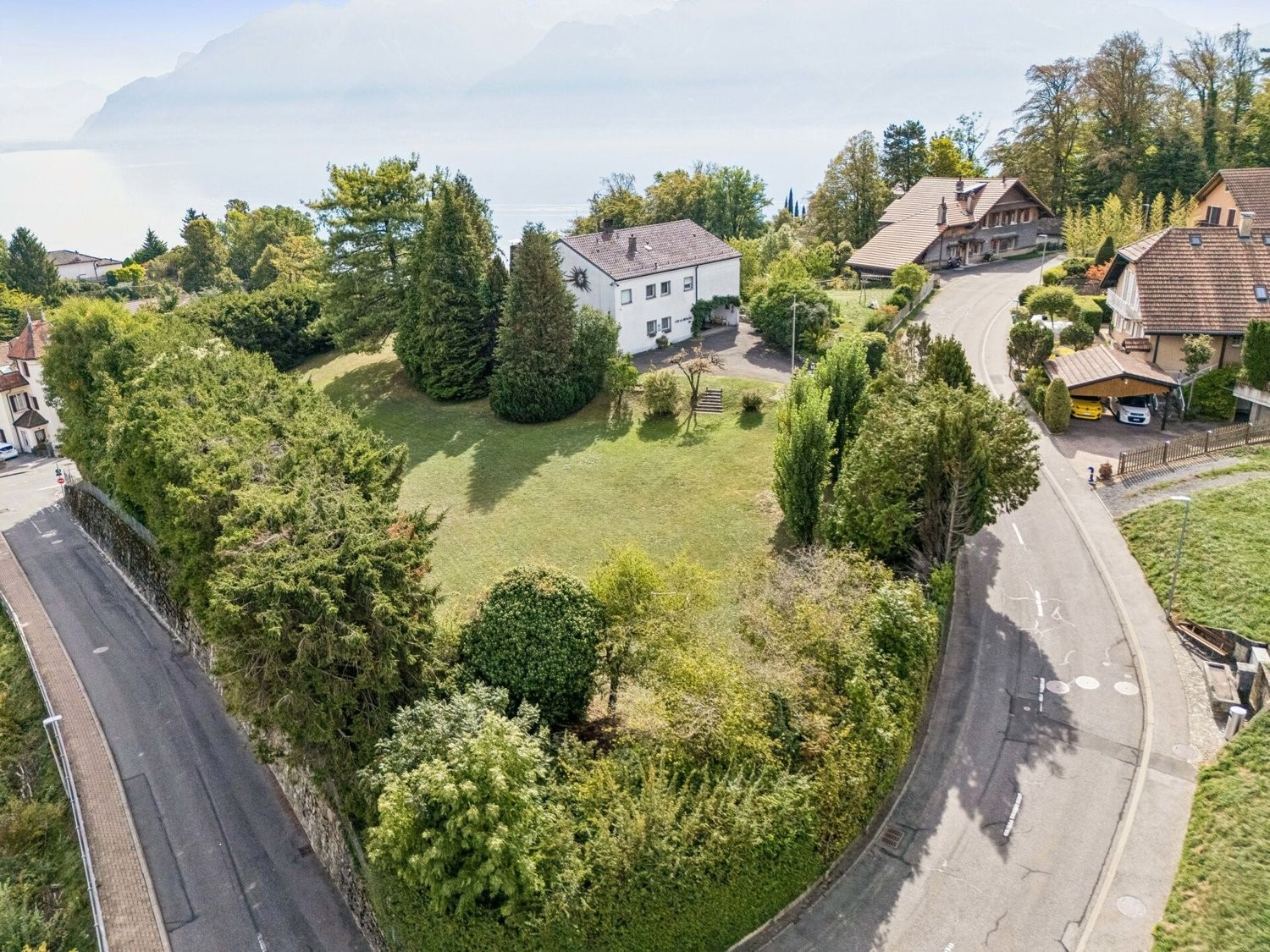 820m² building land