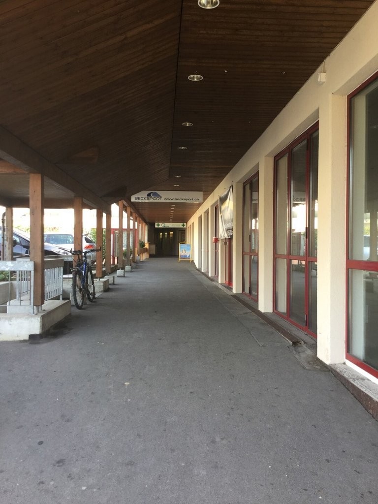173m² shop, Foto 5 von 7