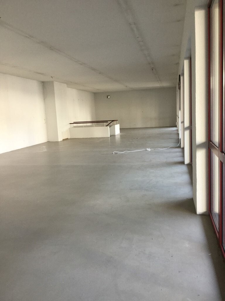 173m² shop, Foto 6 von 7