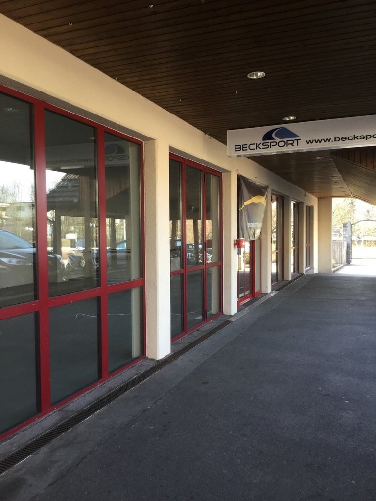 173m² shop, Foto 4 von 7