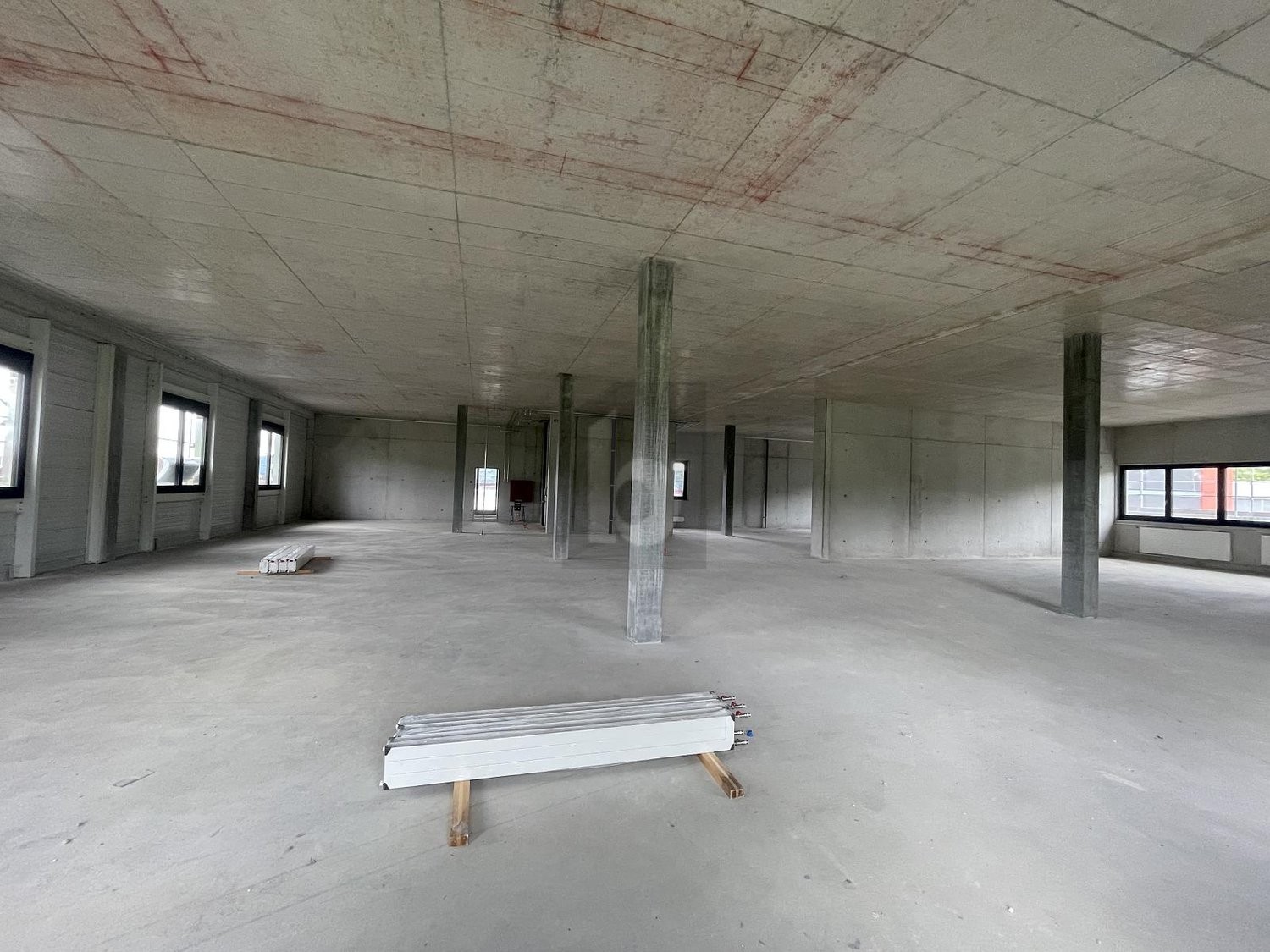 235m² industrial object