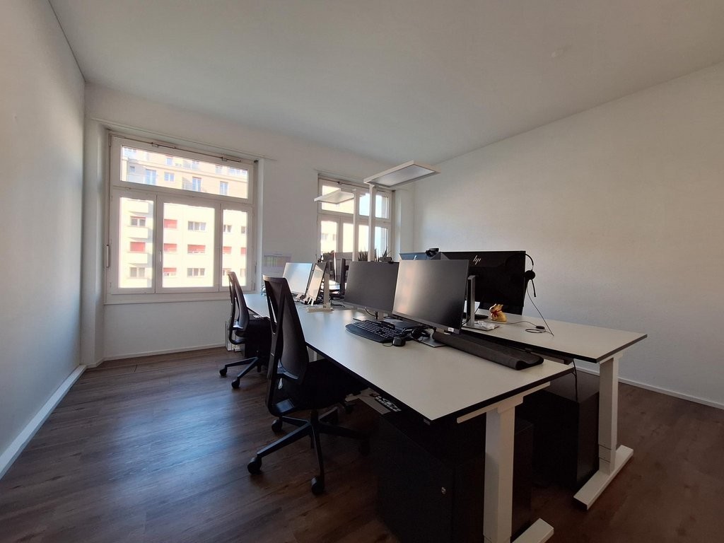 195m² office, photo 5 of 9