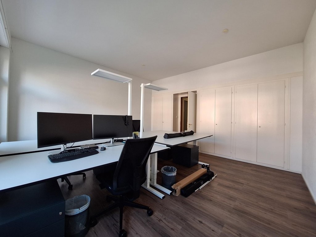 195m² office, photo 6 of 9