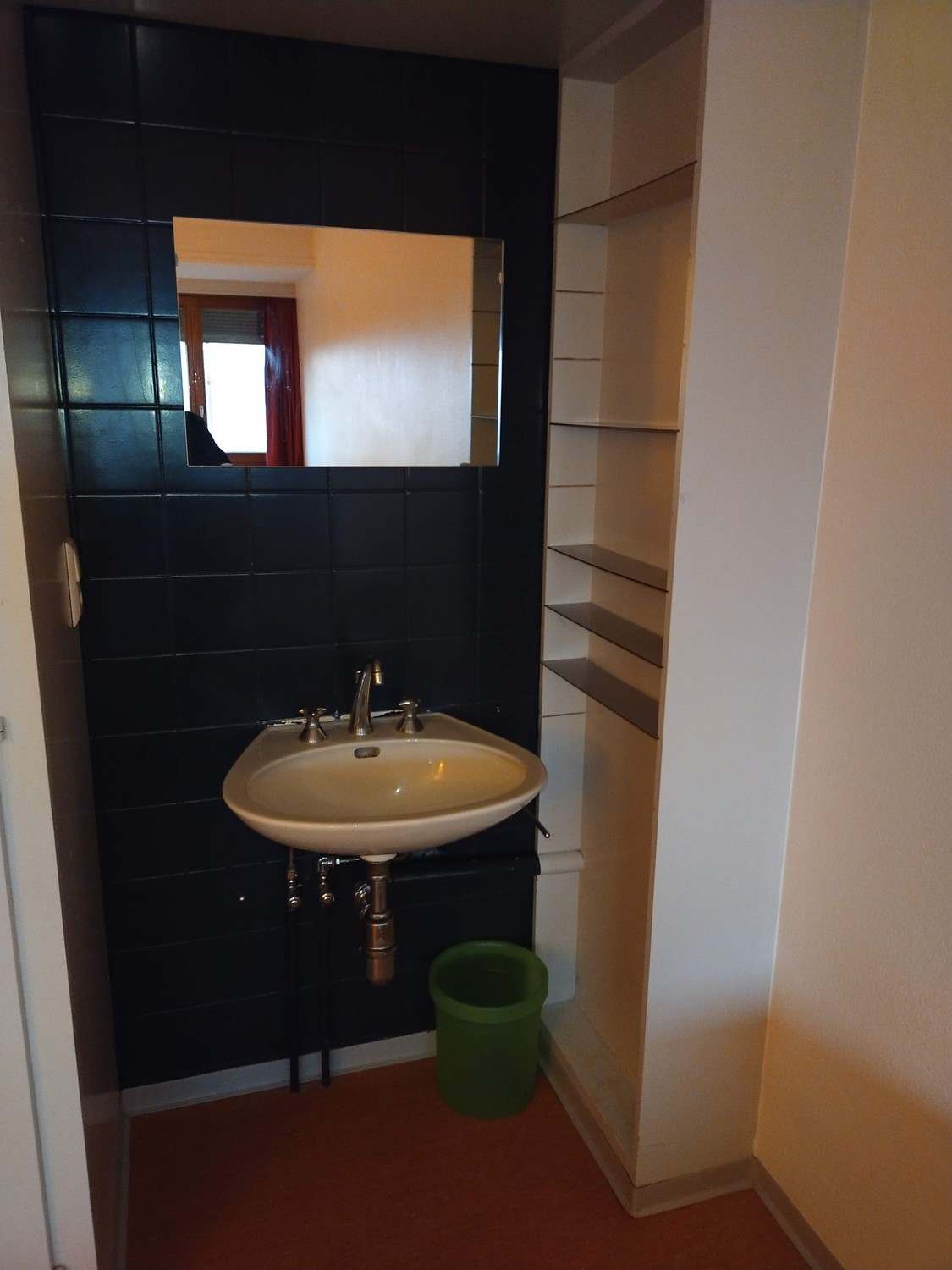 Room in a shared flat, Foto 7 von 9