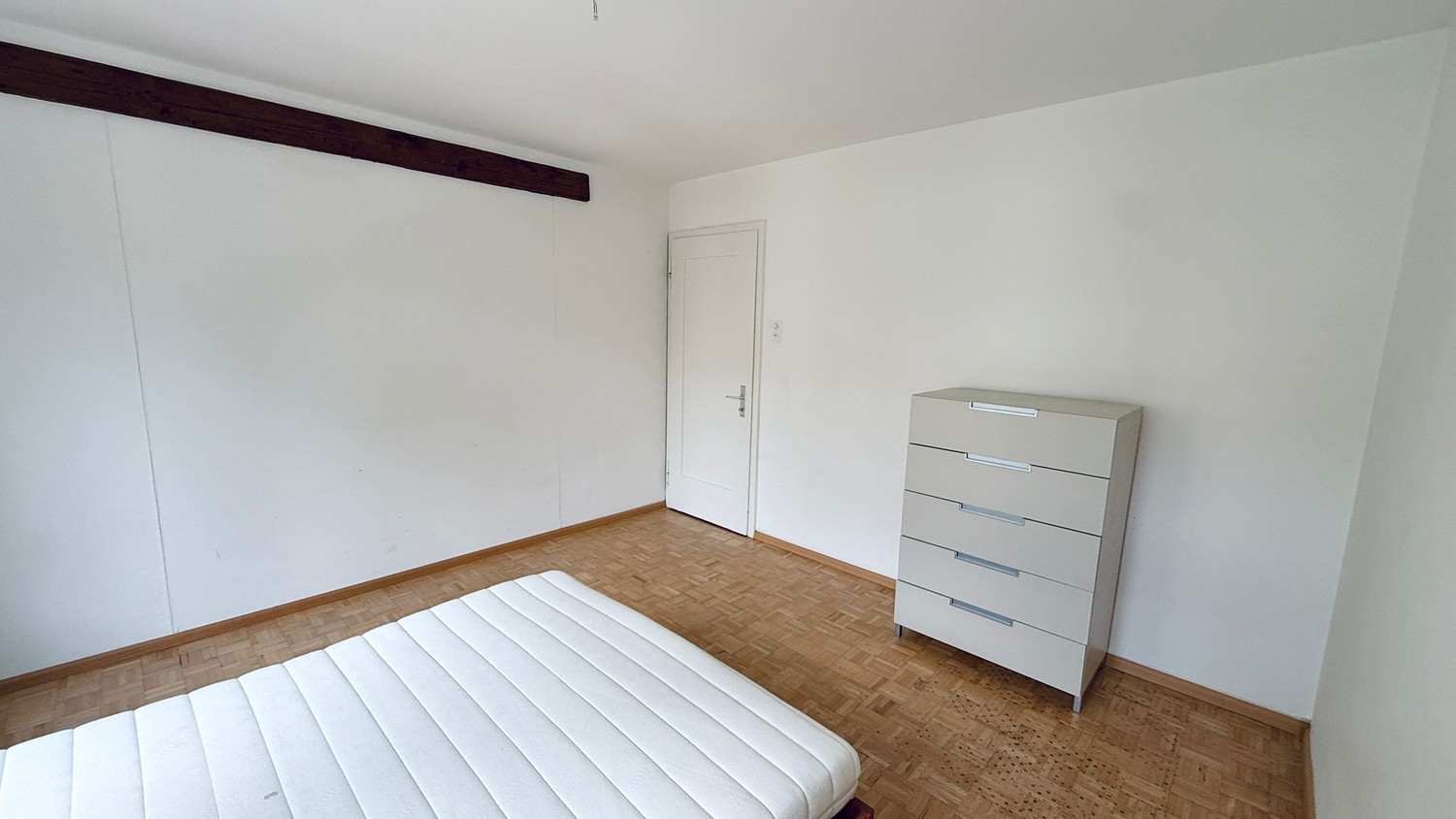 Room in a shared flat, Foto 2 von 9