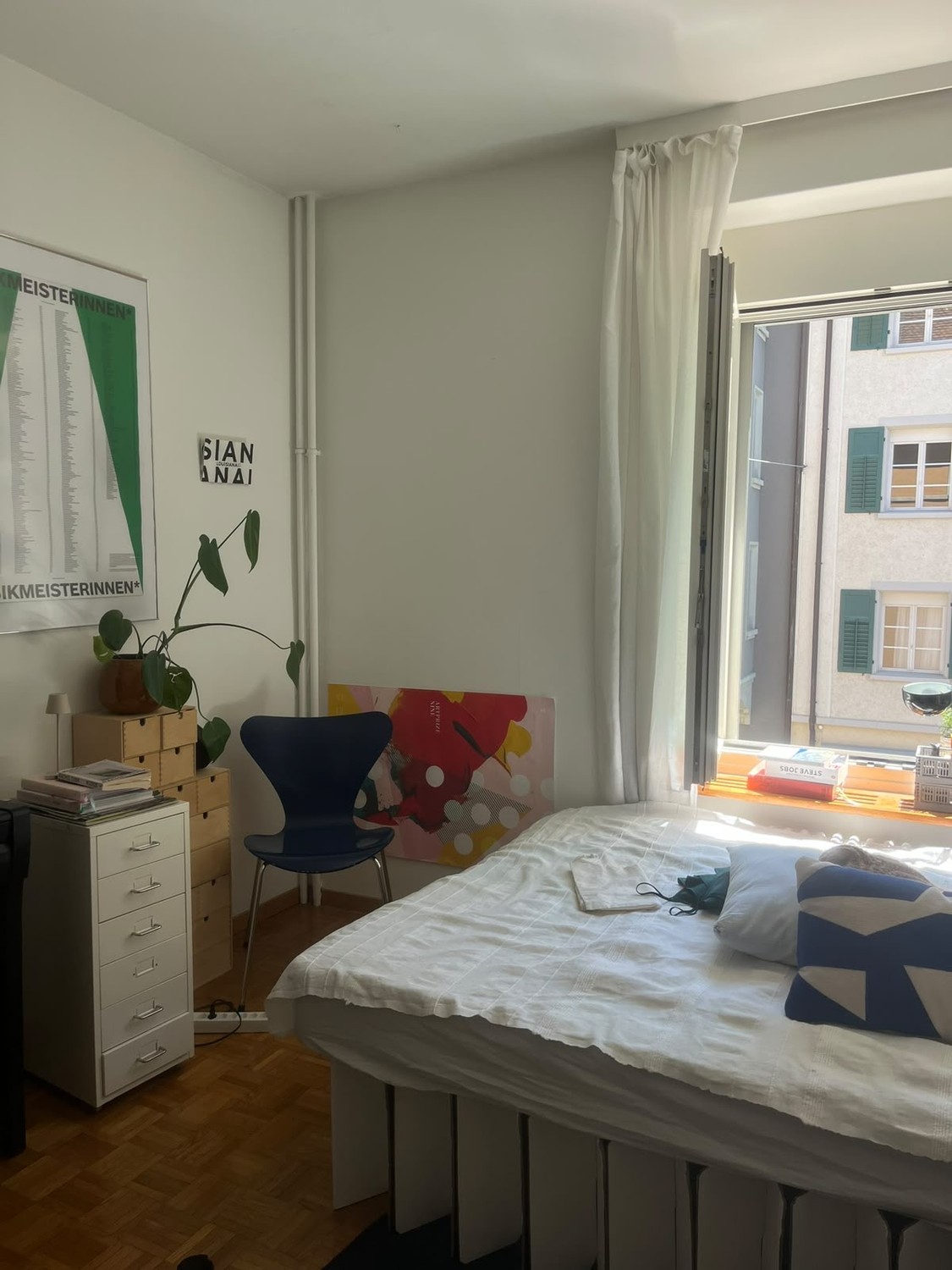 Stanza in un appartamento condiviso