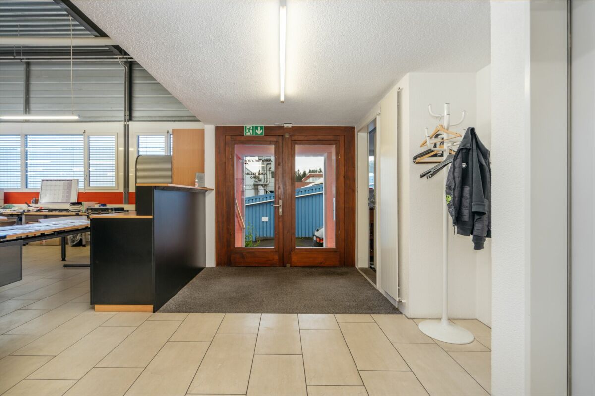 Usine de 915m², photo 4 sur 10