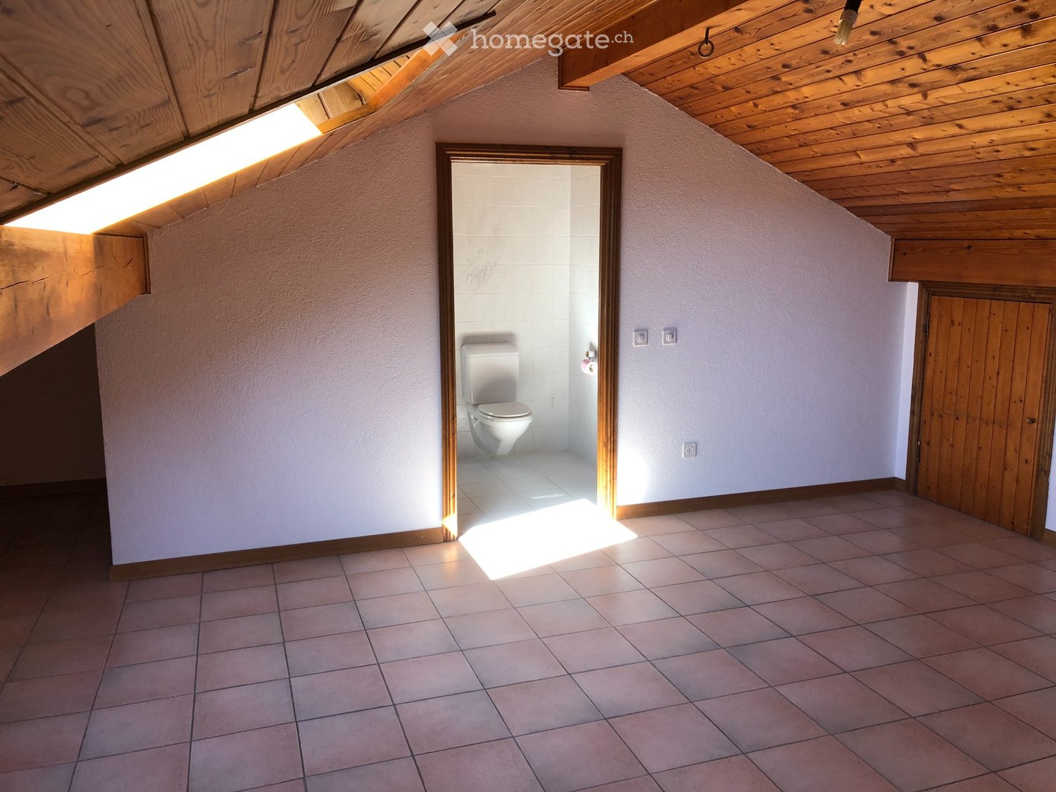 6-Zimmer-Wohnung, Foto 4 von 4